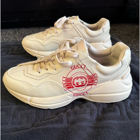 Gucci Rython Sneakers - Picture 2 of 11